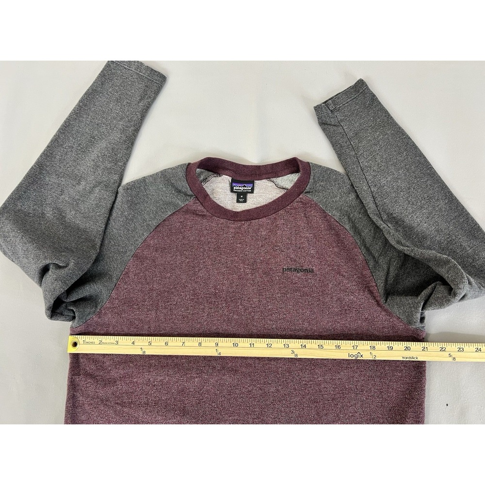 PATAGONIA ORGANIC COTTON P-6 LOGO CREWNECK SHIRT GRAY RED MULTI MENS MEDIUM‎ EUC - Picture 3 of 9